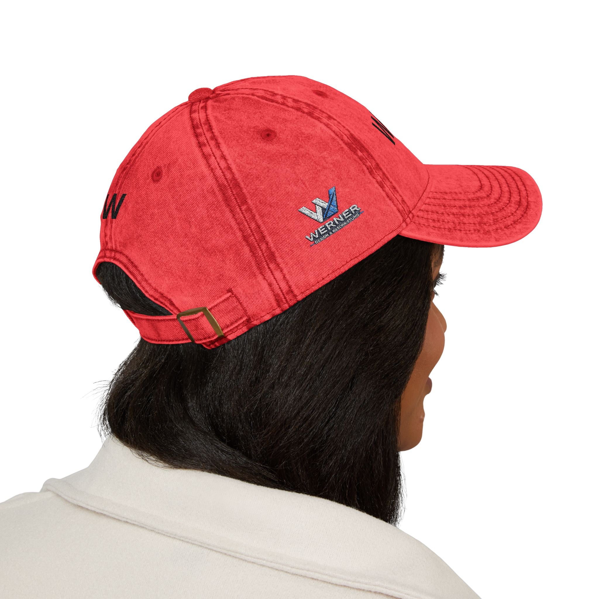 Embroidered Vintage Cap — "WERNE R" Classic Washed Dad Hat