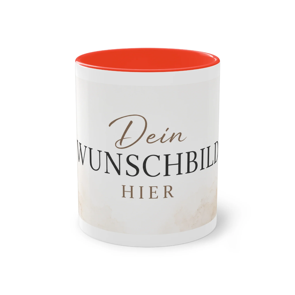 Vorderansicht einer personalisierten Two-Tone Keramiktasse mit rotem Innenbereich und Platzhalter für ein individuelles Wunschbild.