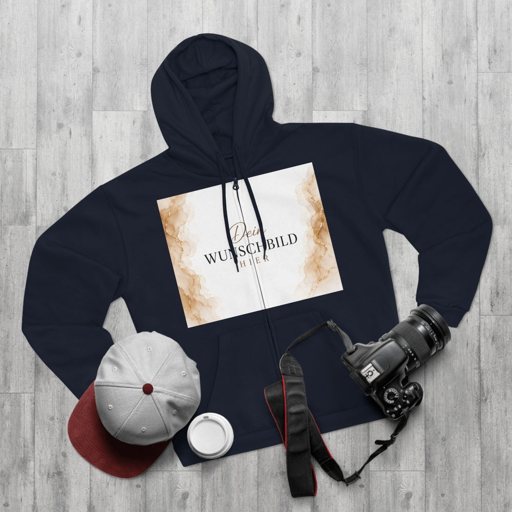 Navy personalisierbarer Zipper Hoodie als Flatlay mit Kamera, Cap und Kaffeebecher – ideal für individuelle Fotodrucke.