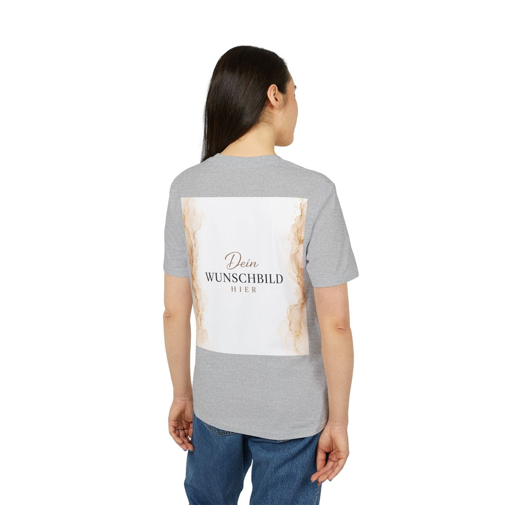 Damenmodel trägt ein hellgraues T-Shirt in Heather Grey mit individuell gestaltbarem Wunschbild auf der Rückseite.